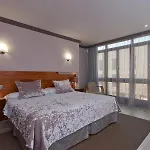 فندق Vetusta 3*
