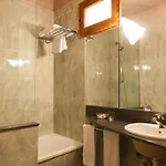 فندق Vetusta