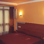 فندق Vetusta اوفيدو