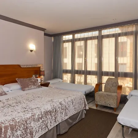 Hotell Vetusta Oviedo