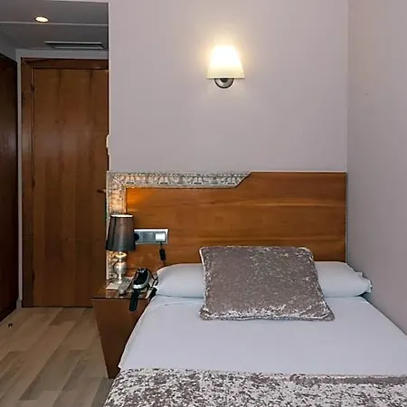 Hotel Vetusta Oviedo