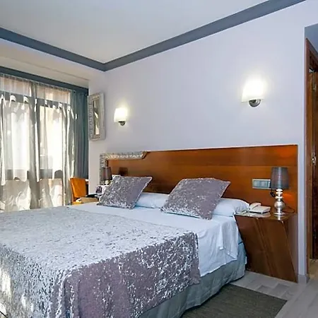 Vetusta 3*