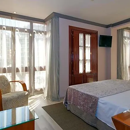 Vetusta Hotel